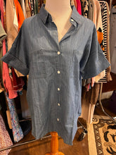 Load image into Gallery viewer, Chambray Shirt
