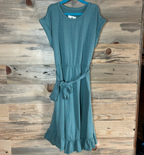 Load image into Gallery viewer, Girls Ruffle Bottom Dress
