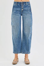 Load image into Gallery viewer, Risen Barell Jeans
