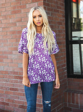 Load image into Gallery viewer, Floral Belle Sleeve Top
