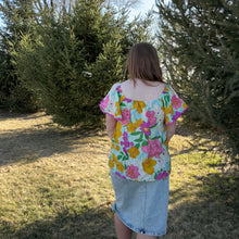 Load image into Gallery viewer, Floral Peplum
