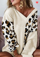 Load image into Gallery viewer, Ivory cheetah vneck sweater
