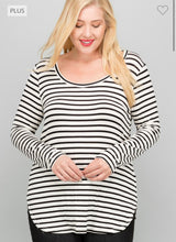 Load image into Gallery viewer, Striped long sleeve T
